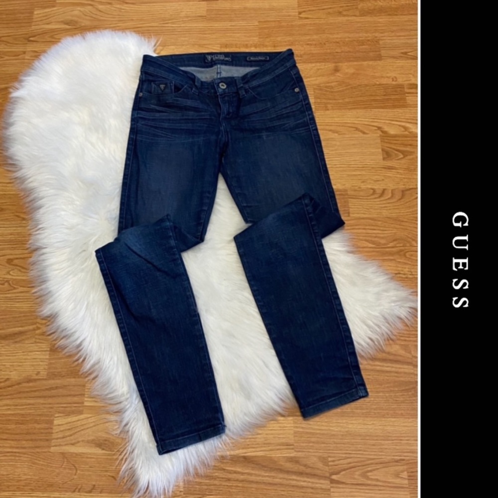 🔻SALE🔻GUESS🔹EXCELLENT CONDITION